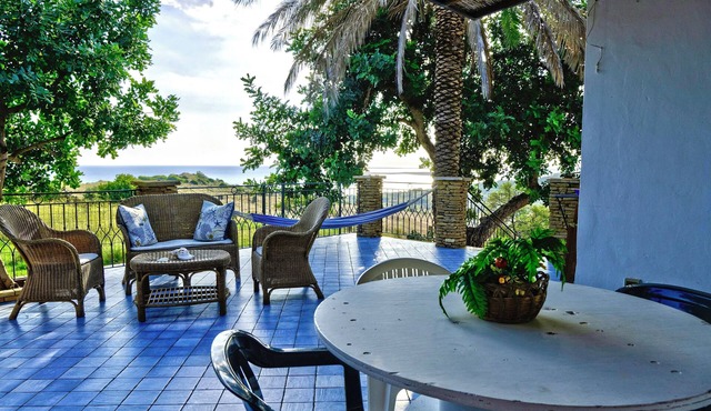 Monterotondo Holiday Home for 6 - with Pool, Nature and Close to the Beach