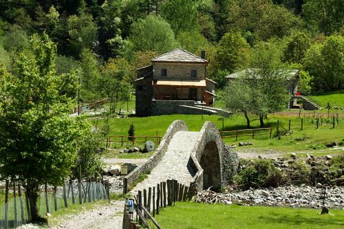 Mulino Marghen - Restored WaterMill - Accomodation and Retreat Center in Zeri