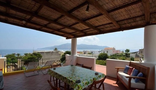 Nice villa in Lingua At 80m from The sea