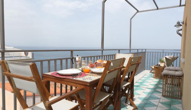 Ondina (by Vacation Service)