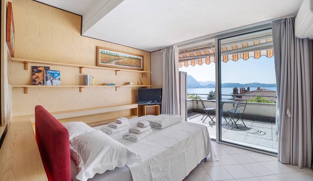 “Panorama Apartment” - Lake View Apartment Ghiffa La Selva in Susello