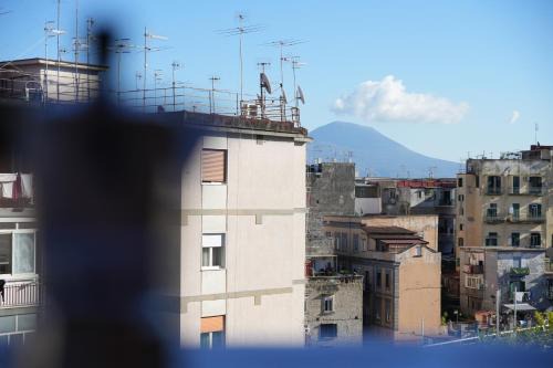 Panorama Vesuvius Materday Dream Guesthouse with Lift near to Subway in Napoli Center