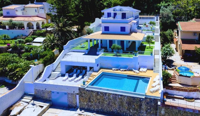Pearl with Sea Access & Shared Pool