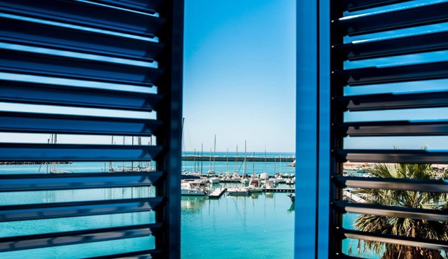 POSTU D'INCANTU, Apartment House with * Lovely sea view *