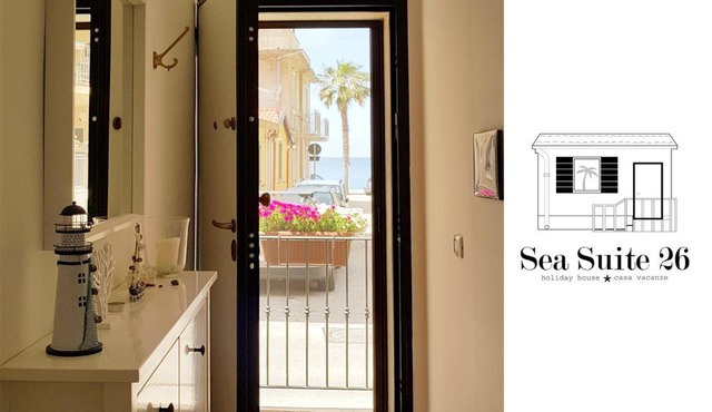 Sea Suite 26