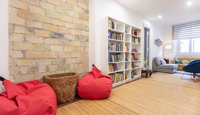 Shanti Apartment near the Castro Pretorio metro stop