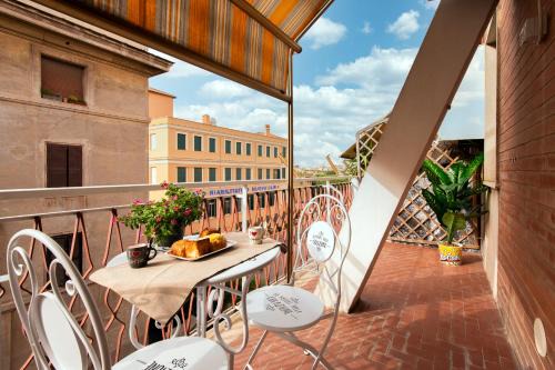 Smart Home Rome - Trilocale con Parcheggio Privato in Rome