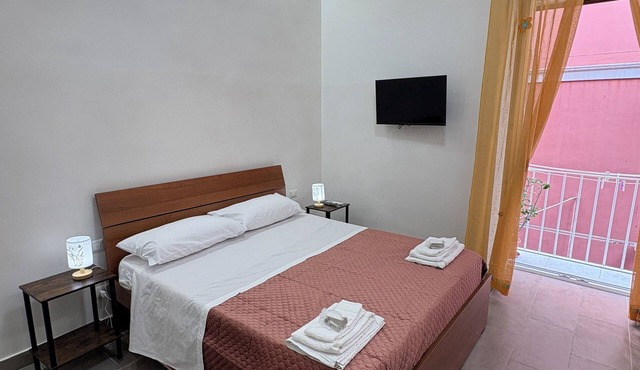 Sorrento Suite with private bathroom near the historic center