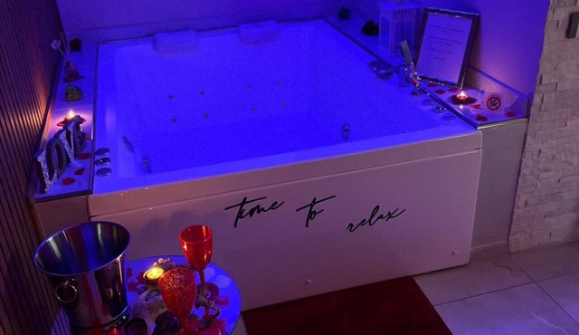 Terraforte Luxury Suite Superior Room with Hot Tub