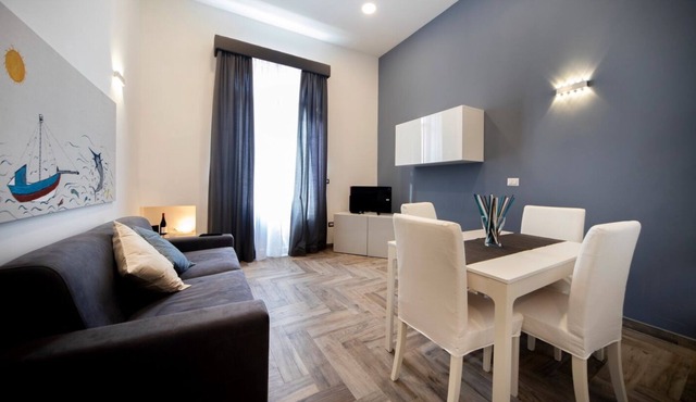 THE BARN ON THE STRAIT LOVELY TWO-ROOM APARTMENT CODE CIR 19083048C210615