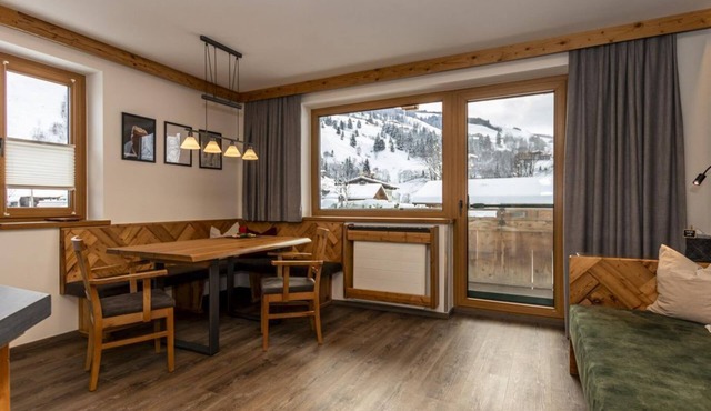 Type 4 App. Lercheck - living room + 2 bed. - Luggau, guest house in Rauris
