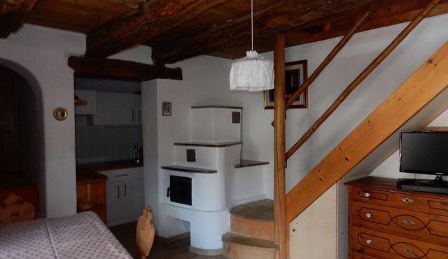 Typical South Tyrolean vacation cottage with garden and terrace in Sarnthein