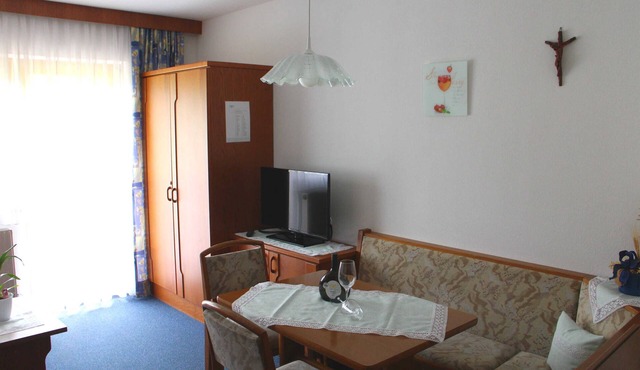 Vacation apartment 1 - Bergkastelblick - Apart Haus Leni`s in Nauders