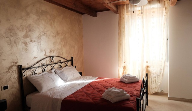 Vacation house with Terrace in the historic center of Bernalda, 10 minutes from the sea. in Bernalda