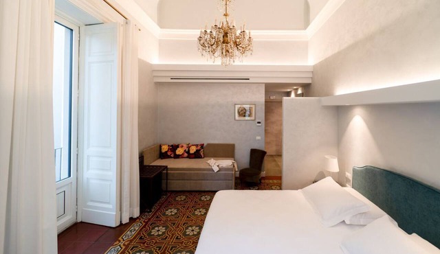 Vasta Charming Rooms- ETNA superior room with balcony