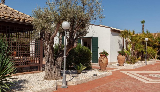 Villa degli allori