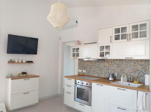 Villa dei Fiori - Panoramic Terrace Apartment with Sea View in Reitani