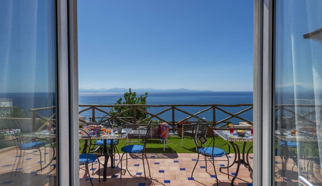 Villa Euriclea - Mediterranean elegance in the heart of Praiano