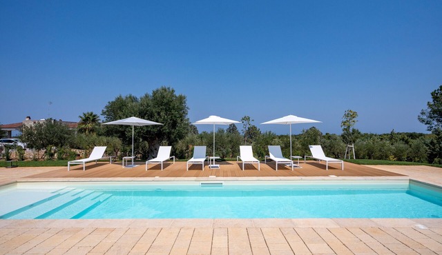 Villa 'Flora' with Sea View, Wi-Fi, and Air Conditioning