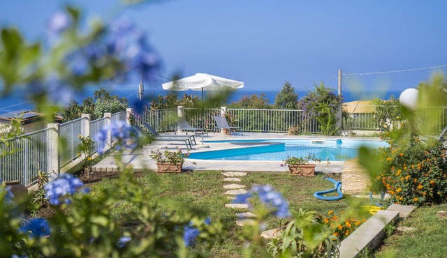 Villa Francesco, for 6 persons with private pool