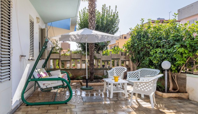 Villa "Oscar" with Sea View, Terraces & Wi-Fi