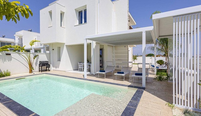 Villa Selene by Villa Plus