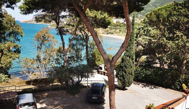 Virgin Cefalù - Relaxing Sea View Apartment with Terrace & Private Beach Acces