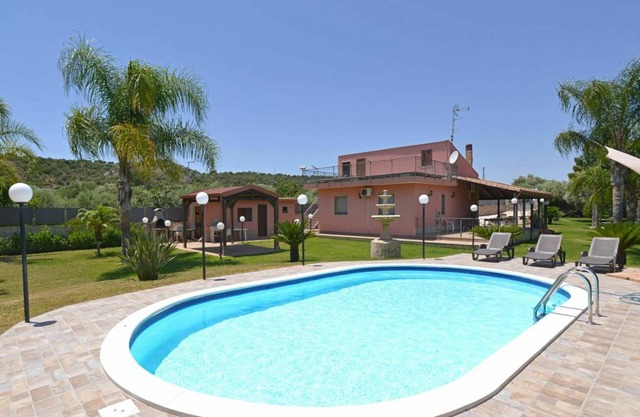100 m² House ∙ 3 bedrooms ∙ 6 guests