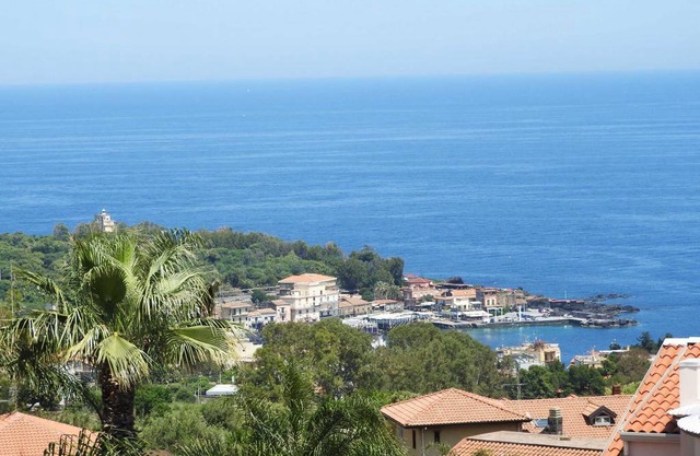 110 m² Apartment ∙ 2 bedrooms ∙ 4 guests
