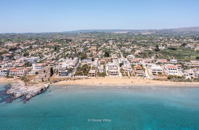 150 m² Villa ∙ 3 bedrooms ∙ 6 guests