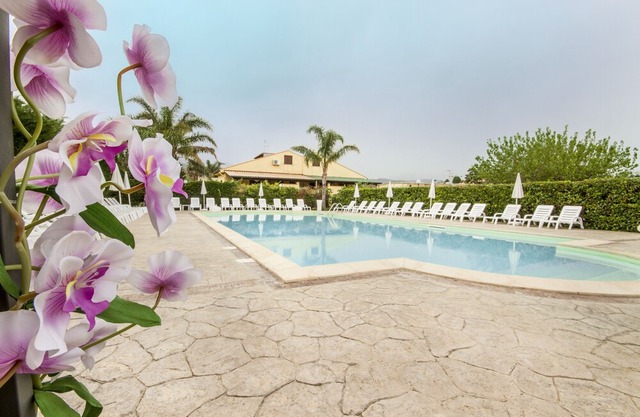 Beautiful attic studio apartment near the sea 8 km from Cefalù
