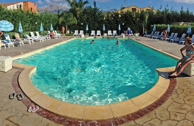 Beautiful villas near the sea 8 km from Cefalu with salt water pool