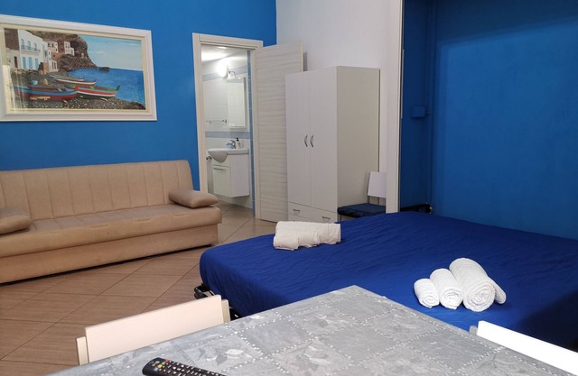 Blue Studio Apartment Gulf Holiday House