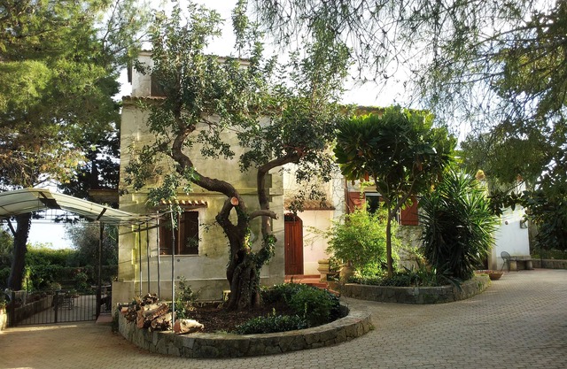 Eurialo Green Suites