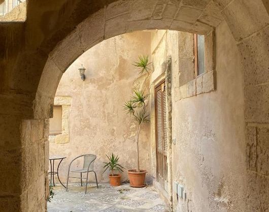 Forte Vigliena Apartment