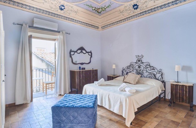 Holiday apartment Cefalù for 1 - 4 persons with 2 bedrooms - Holiday apartment