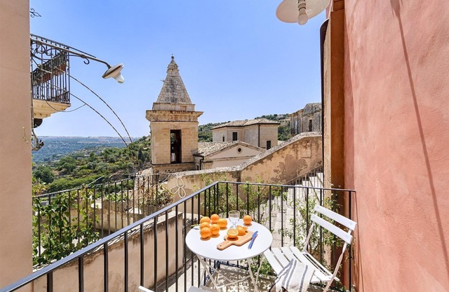 Holiday apartment Ragusa (Stadt) for 1 - 2 persons with 1 bedroom - Holiday house