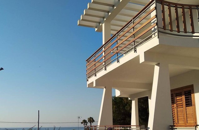 Homerez - Big house 400 m away from the beach for 12 ppl. at Fontane Bianche