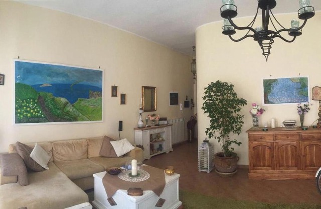 mondello lilla' room