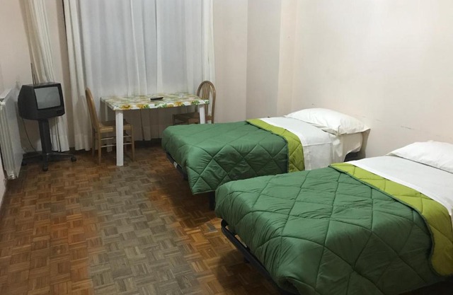 Piazza Cairoli Apartment