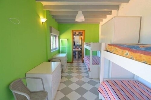 Seafront 2-Rooms Apartment With Perfect View Over the Sea and Etna