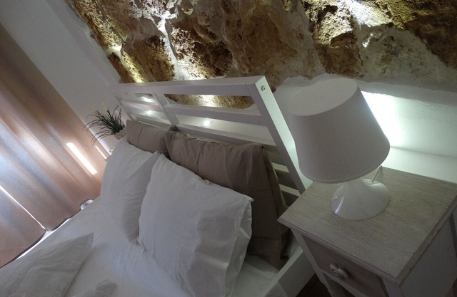 The sandstone holiday home