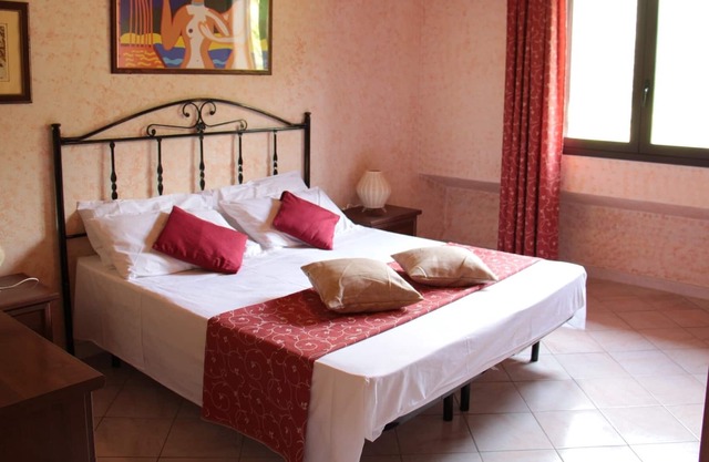 Two-room apartment with internal veranda, two steps away from known, surrounded by greenery