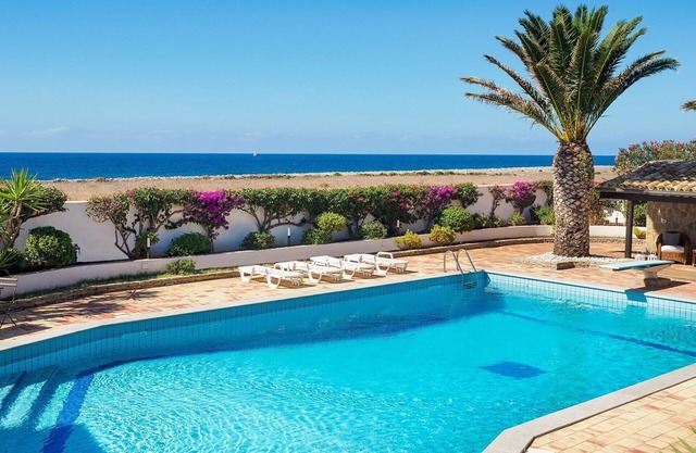 Villa Cala Mancina - Holiday Rental by the Sea in San Vito Lo Capo, Sicily