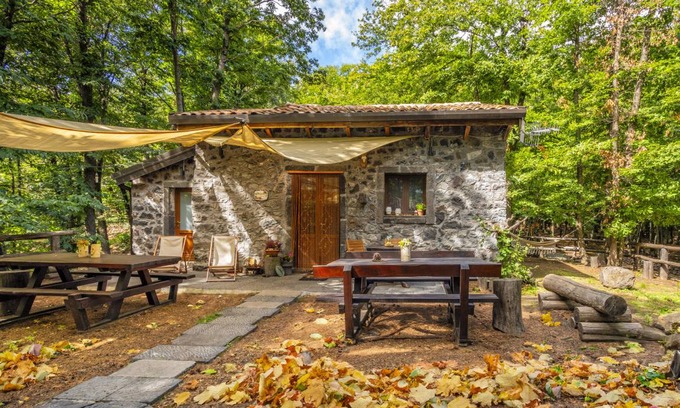 Linguaglossa Ski Chalet | 100 m² Chalet ∙ 1 bedroom ∙ 6 guests