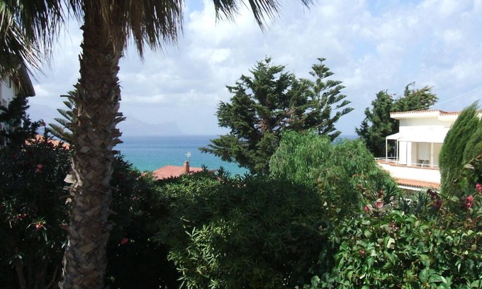 Alcamo Marina House | 100 m² House ∙ 3 bedrooms ∙ 6 guests