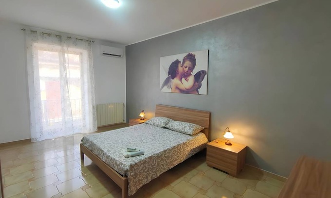 Barrafranca Apartment | 105 m² Apartment ∙ 3 bedrooms ∙ 6 guests