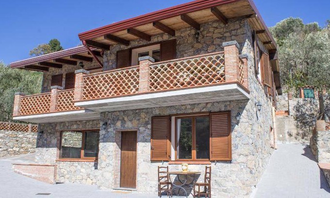 Castelmola Apartment | 110 m² Apartment ∙ 2 bedrooms ∙ 4 guests