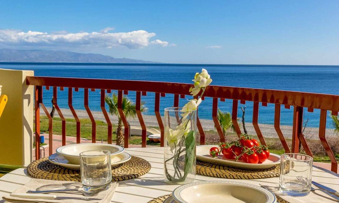 Nizza di Sicilia Apartment | 113 m² Apartment ∙ 2 bedrooms ∙ 5 guests