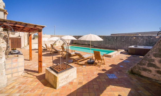Menfi House | 120 m² House ∙ 4 bedrooms ∙ 8 guests